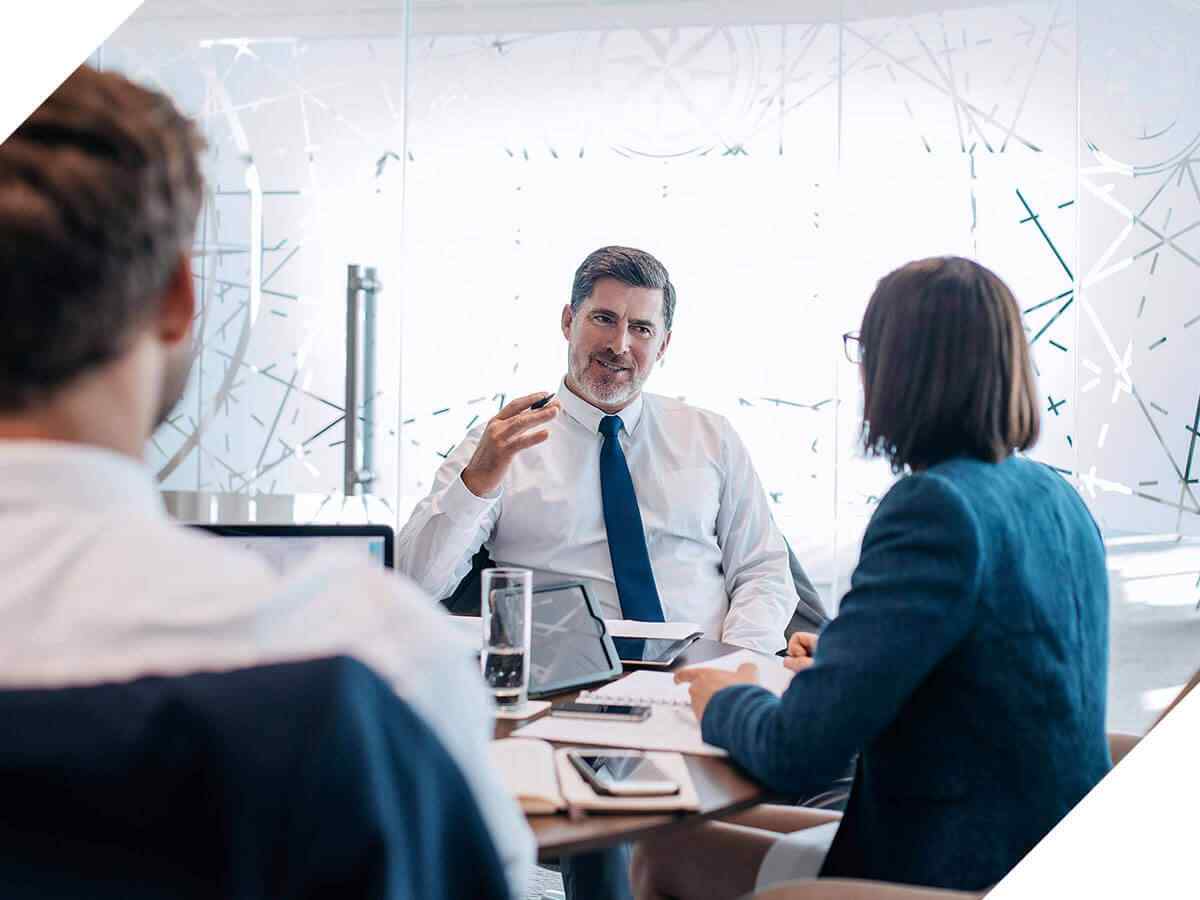 https://chemovest.com/wp-content/uploads/2020/04/img-expert-guidance-2.jpg